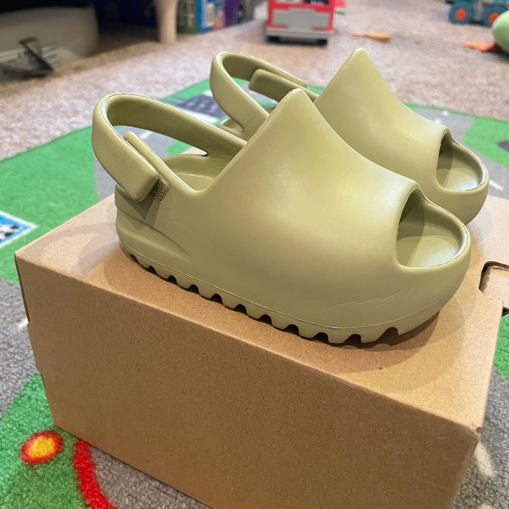 Yeezy Slides Infant - Picture 3 of 10